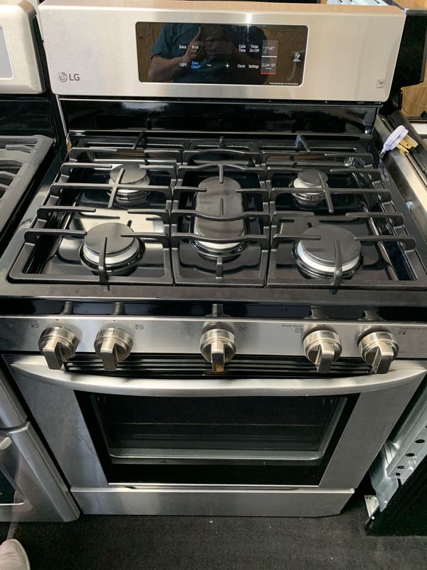 LG Stainless steel gas stove with 90 day warranty for Sale in Milwaukee, WI OfferUp