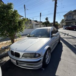 FOR SALE 2001 BMW 325i 