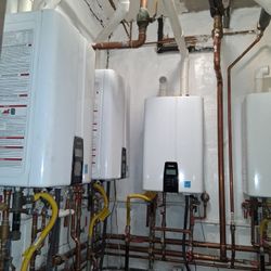 Plomeria En Gral,limpieza De Drenajes Y Canaletas