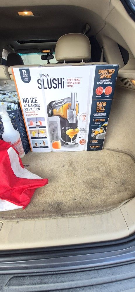 Ninja Frozen Slushie Machine