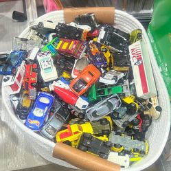 Unpackaged Hotwheels (Selling 4 For The Listed Price)