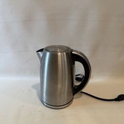 Cuisinart Electric Kettle (1.7L, Temperature Control)