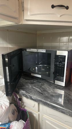 Panasonic 1200W Countertop Microwave