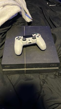 PS4 With Controller