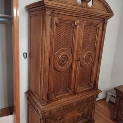 Vintage Thomasville Armoire