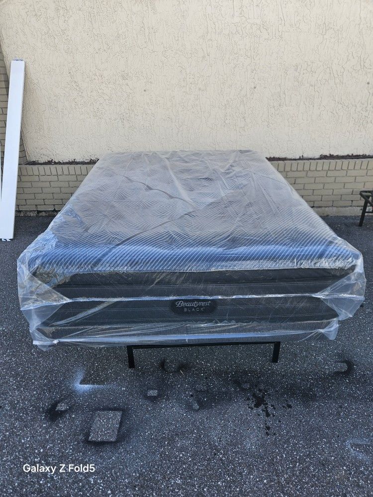 Brand New Queen Size Plush Pillow Top Beautyrest Black  L-class Mattress And Box Spring In Plastic 