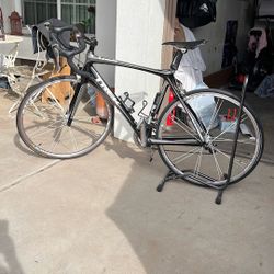 Road Bike ,TRECK, Carbon Fiber.