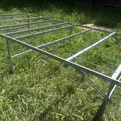 Sturdy Twin Bed Metal Frame 