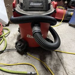 Bauer Shop Vac