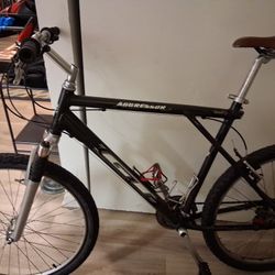 GT Aggressor mountain bike. 