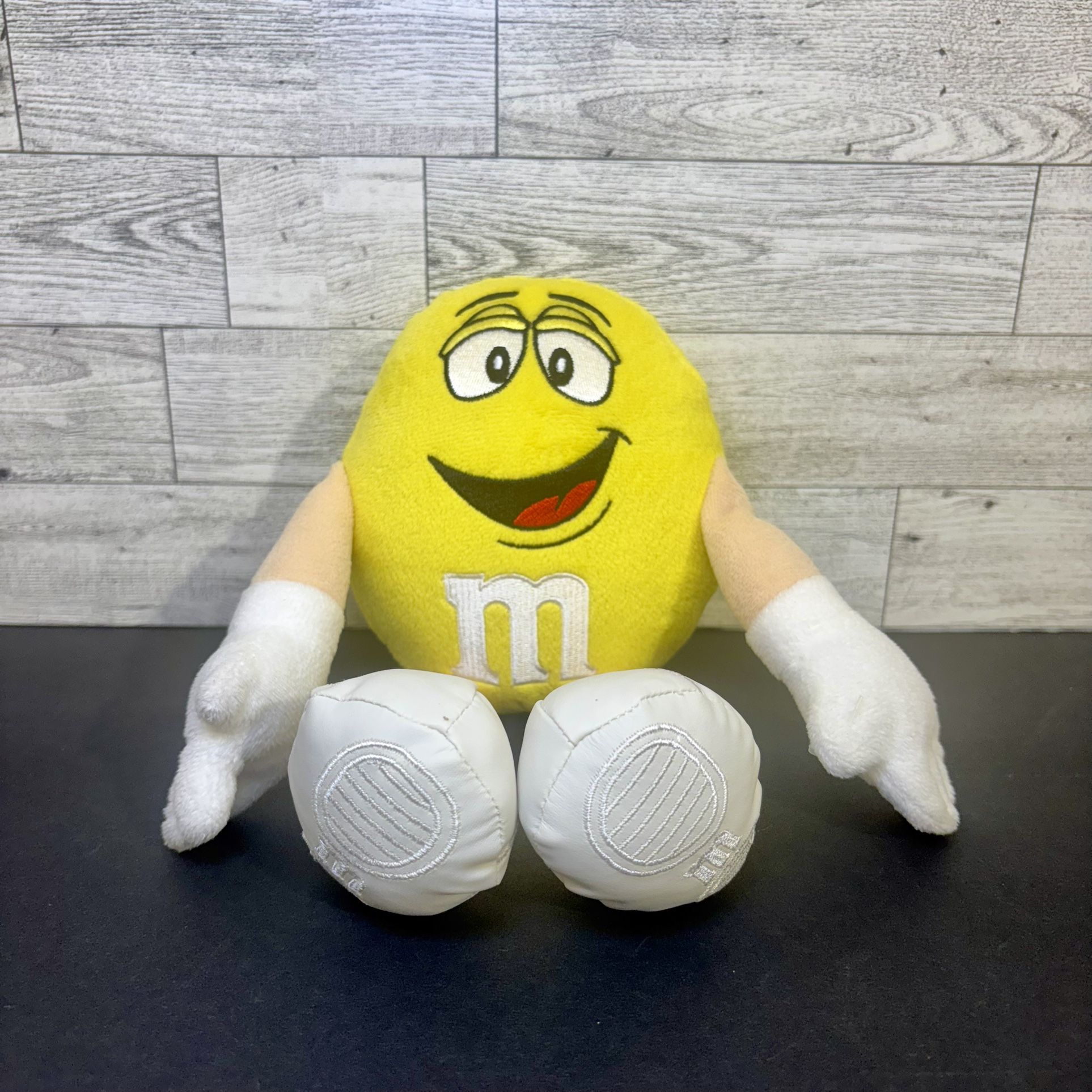 RARE M&M's World Peanut Large Yellow Plush 2014 Candy Stuffed Animal Toy