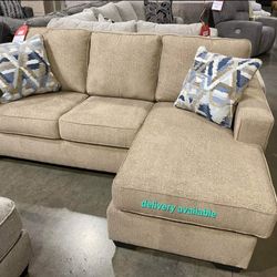 Brand New// Gray Sofa Chaise, Seccional, Couch, Sectional/ Delivery Available 