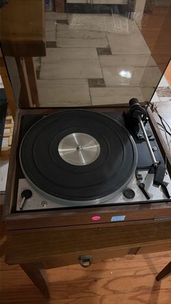 United audio turn table