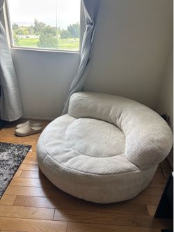 Mini beige couch