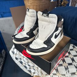 Air Jordan 1 Mochas Size 10 M