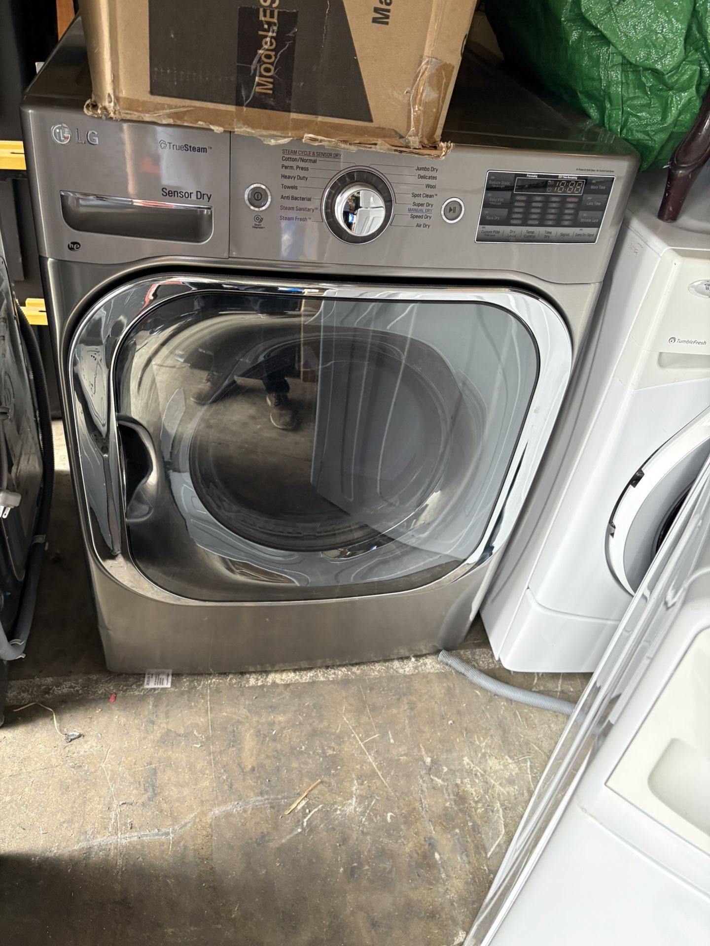 Lg Mega Capacity Gas Dryer