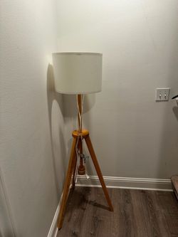 Wooden Tripod Floor Lamp with White Shade