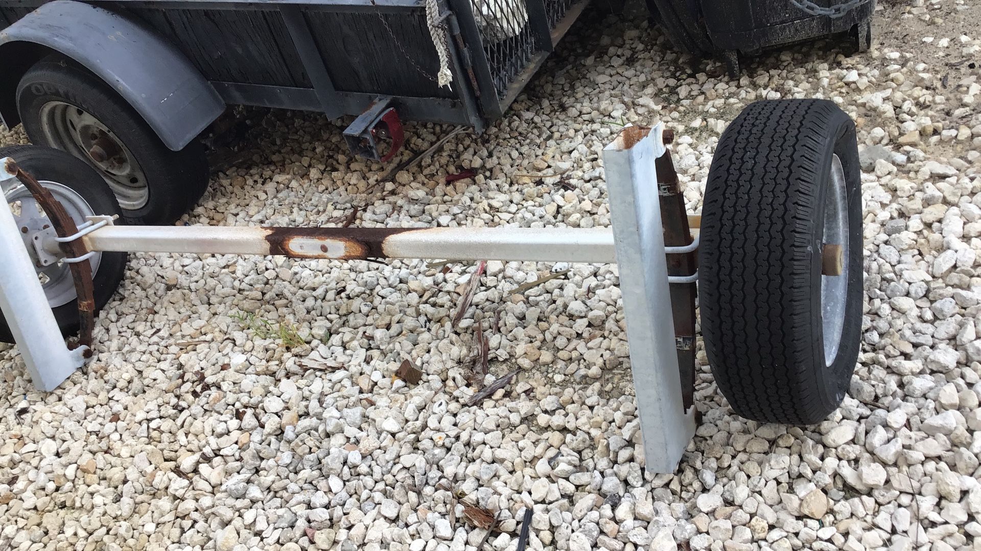 Axle,complete With Wheels,springs,tires