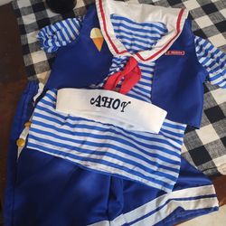 Stranger Things "Robin" Scoops Ahoy