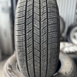 (4) 215/55/16 Kumho Solus TA51A Takeoff Tires $85 Each