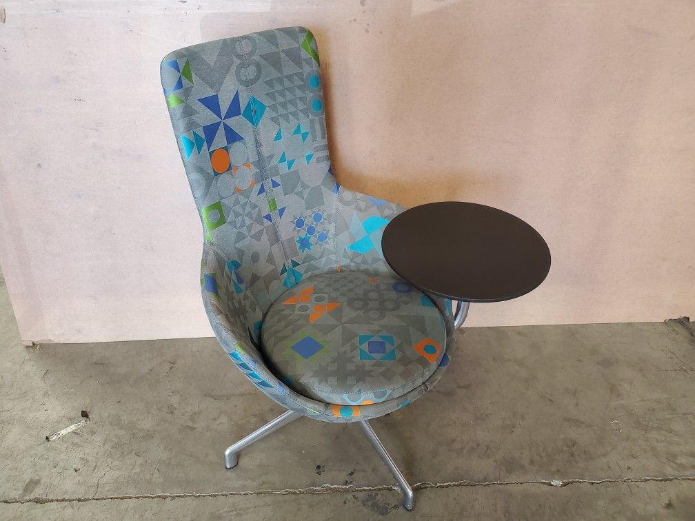 Chair/Unique $100.00
