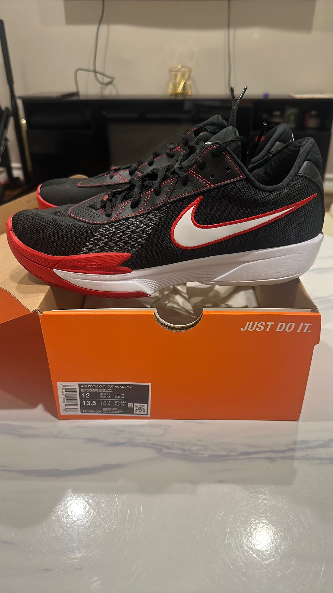 New Size 12 Nike G.T. Cut