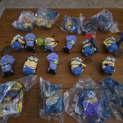 20 Different Despicable Me Minions Figures 