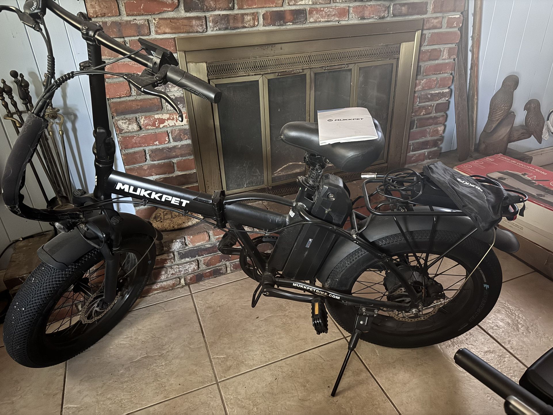 Mukkpet E-Bike W/ Tannus Armor Tire Inserts