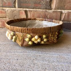 Vintage Raffia & Straw Casserole Dish Holder or Fruit Basket 
