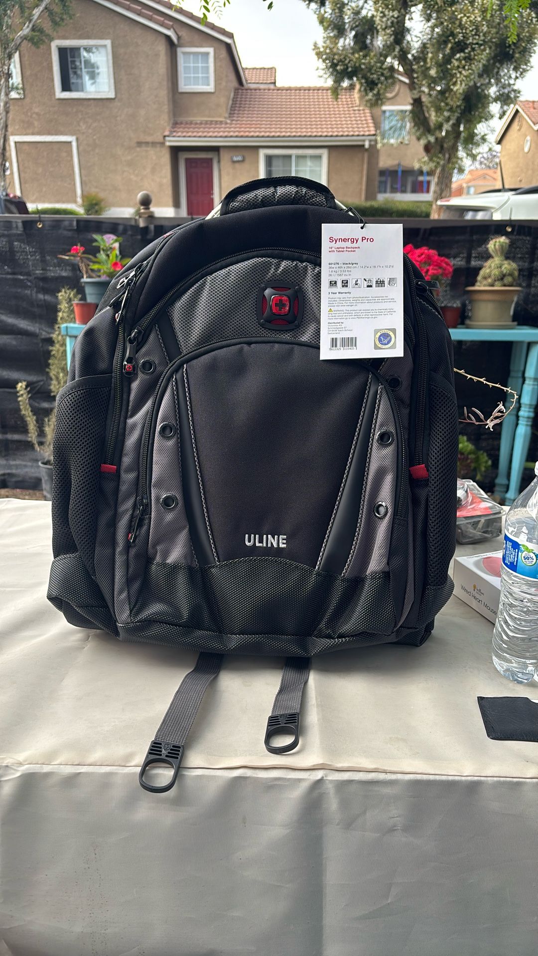Swiss 16” Laptop Backpack With Tablet Pocket