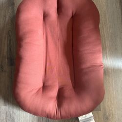 Snuggle Me Lounger infant