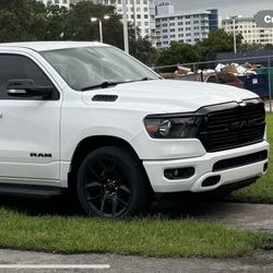  Headlights Dodge Ram 2019-2024