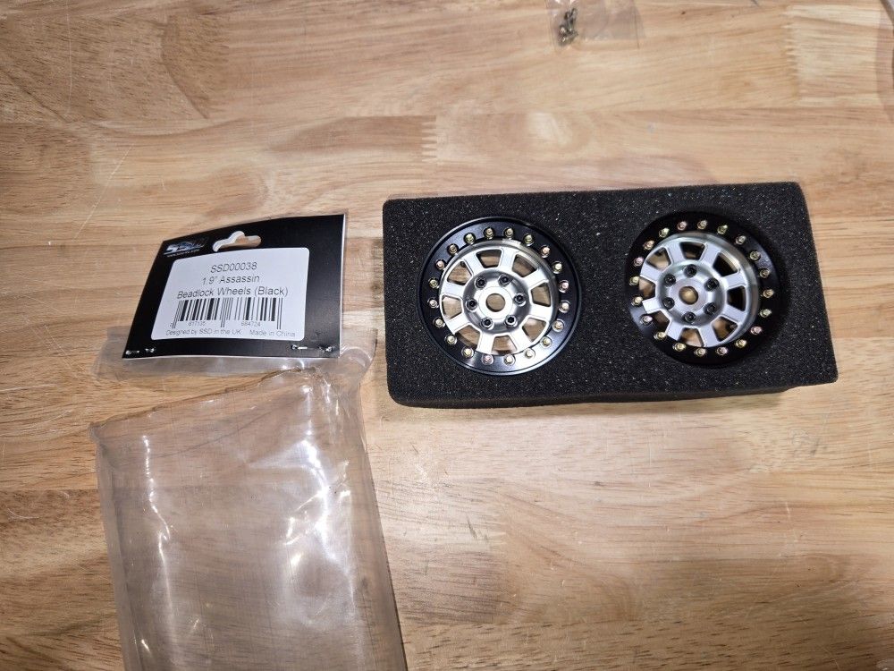 SSD 1.9 Assassin Beadlocks Silver