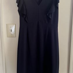 Navy Blue Form Fitted Dress With A Elegant Design 