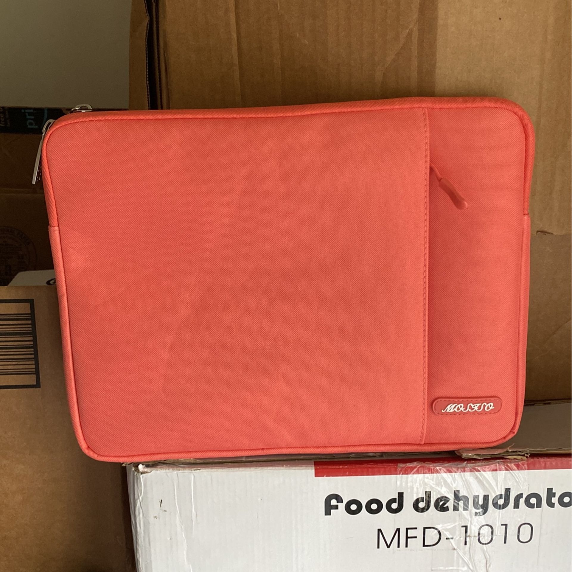 iPad Tablet Laptop Carrying Case