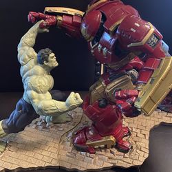 Kotobukiya ArtFX + Avengers Age Of Ultron Hulkbuster & Hulk 1/10th Scale PVC Statue Set