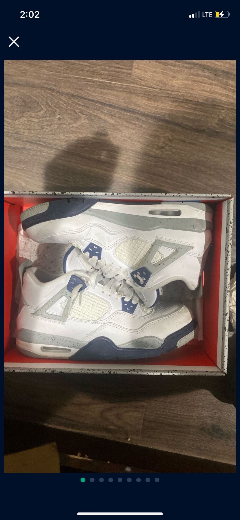 Jordan 4s