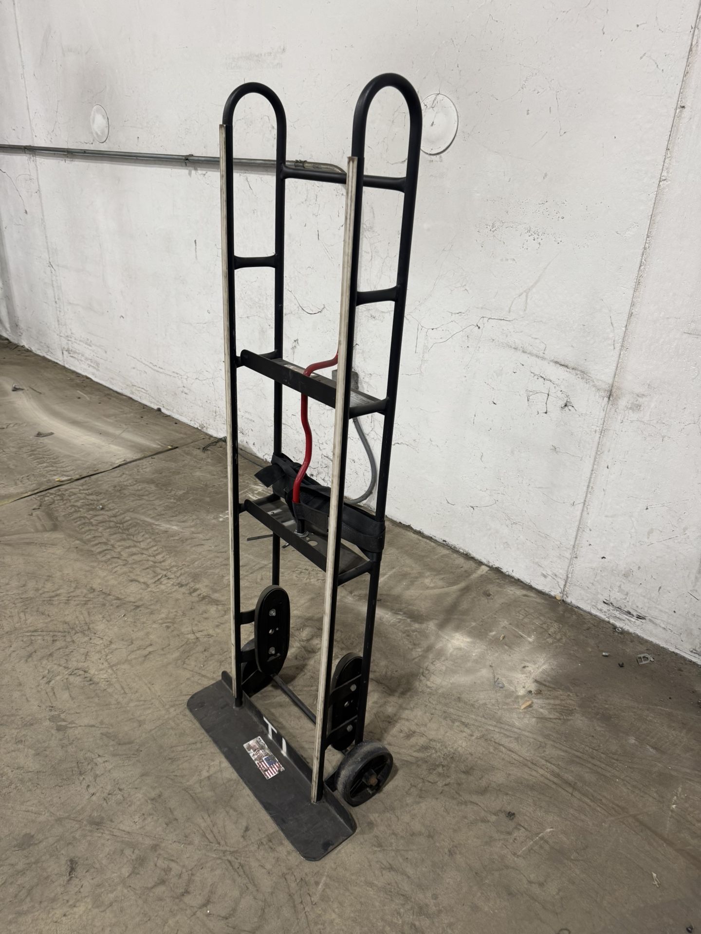 Appliance Hand Truck 800lb. Capacity
