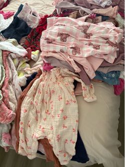 Infant baby girls size 0 to 3 months