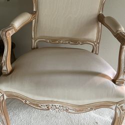 Arm Chair. Made In Italy 