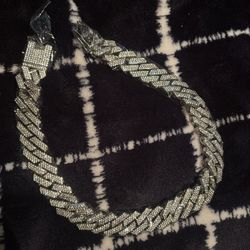 18 Inch Diamind Chocker R.e.p.l.i.c.a New 