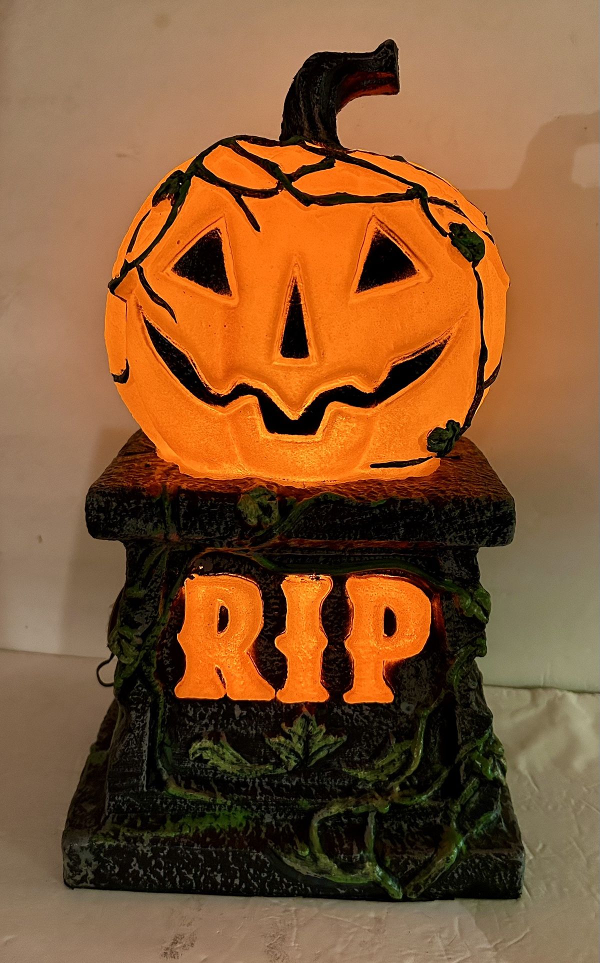 Halloween LED Lighted Heavy Jack O’ Lantern Blow Mold On Tombstone Brand New
