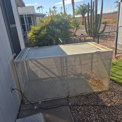 Custom Made Outdoor Steel Pet Enclosure 