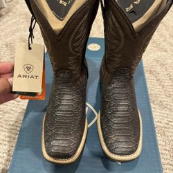 Kid’s Boots 