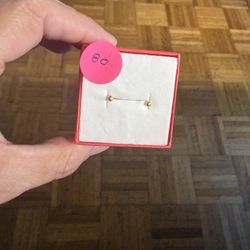 New 18k gold earring