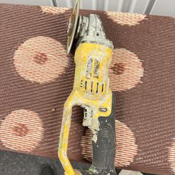 DEWALT DCG412B 20V MAX* Lithium Ion 4-1/2” Grinder (Tool Only)