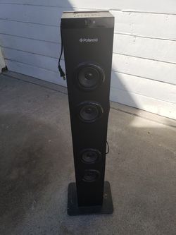 Polaroid Bluetooth speaker/radio with control remote