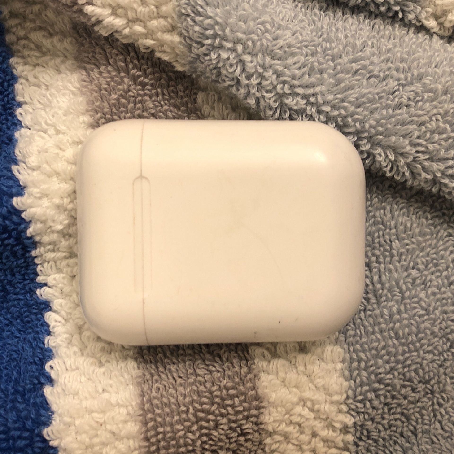 AirPod Charging Case
