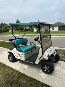 2001 EZGO TXT GOLF CART 7/2026 BATTERIES
