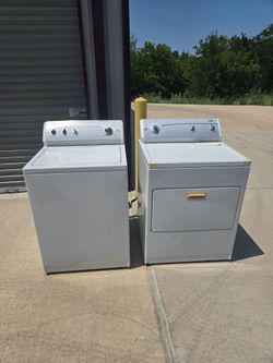 Kenmore Washer and Dryer Set